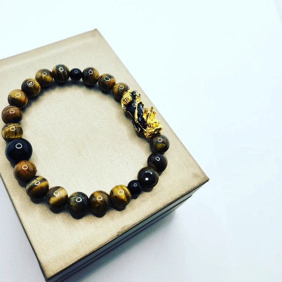 Tiger Eyw Pixiu bracelet 8 mm - Picture 5 of 6